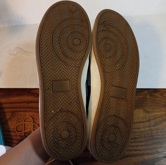 Lands End Casual Gray Slip On Sneakers Womens Size 11 B - Picture 7 of 8